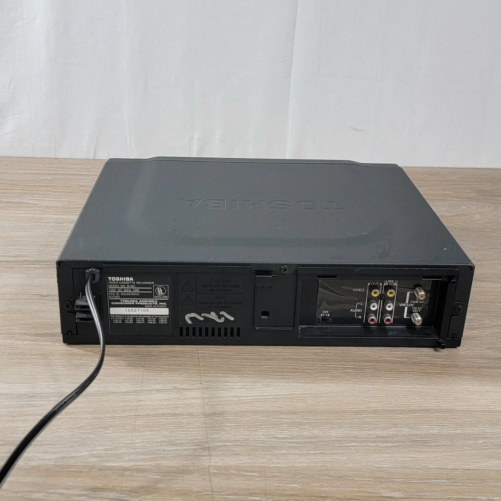Toshiba M-661 4-Head Hi-Fi Stereo VHS VCR Video Cassette Recorder Black